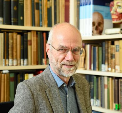 Prof. Dr. Thomas Arendt. Foto: Universität Leipzig, Fotograf: Jens Stieler.