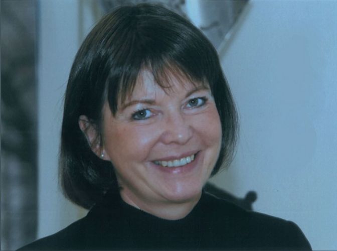 Das Bild zeigt Prof. Dr. Birgit Harreß im Porträt